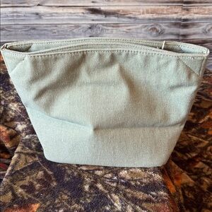 Figmint Sage Green Insulated Lunch Tote